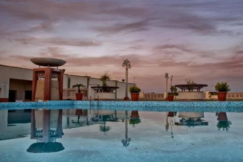 Hotel Clarion Bella Casa At Airport