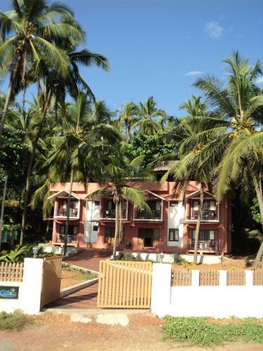 Hotel Club 7 Beach Resort