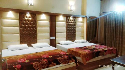 Hotel Revoli Amritsar