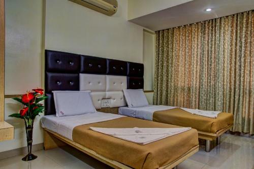 Hotel New Holiday Plaza