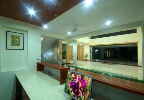Hotel New Holiday Plaza