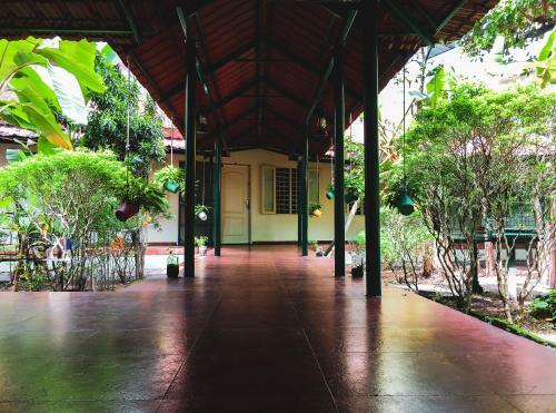 Bed & Breakfast Palm Grove Service Villa