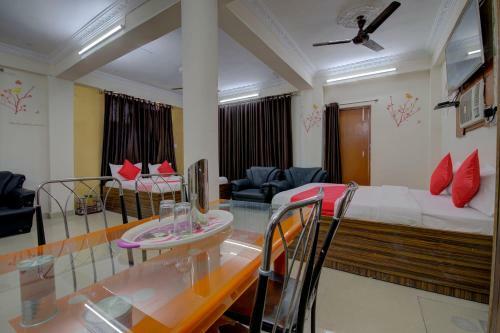 Posada Hotel Kamdhenu