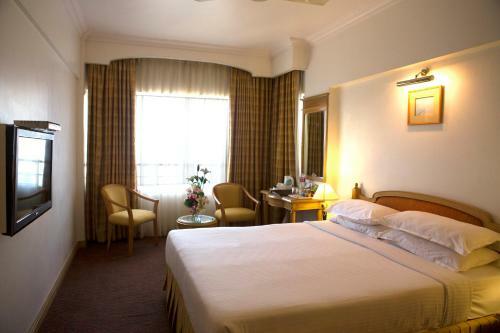 Fariyas Hotel Mumbai