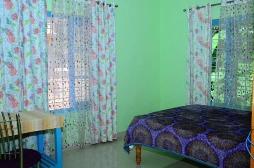 Hostal Vaiga Home Stay