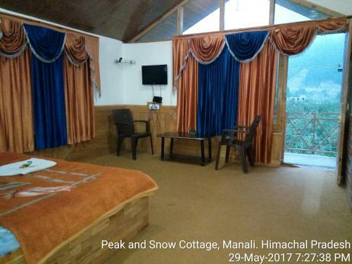 Hotel Peak And Snow Cottage