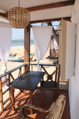 Hotel Corvo Rindo Resort & Restaurant