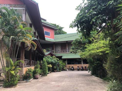 Hotel Koh Chang Lagoon Resort