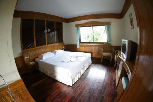 Hotel Koh Chang Lagoon Resort