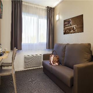Hotel Comfort Suites Annecy Seynod
