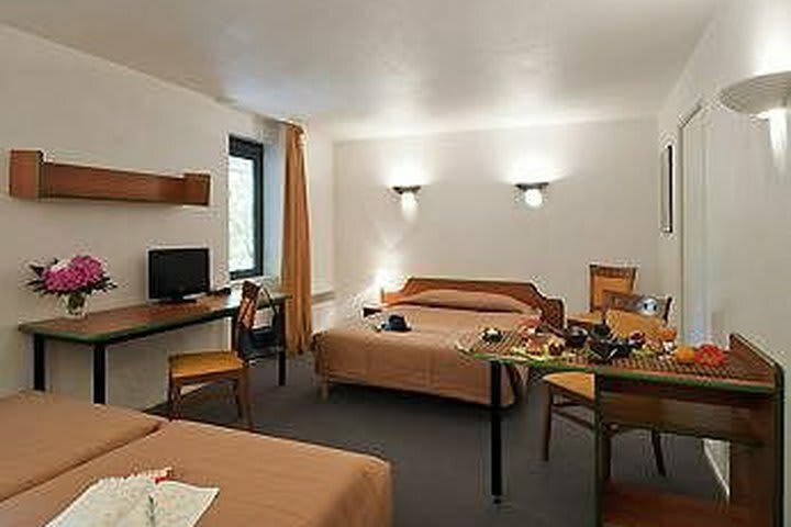 Aparthotel Adagio Access La Defense Leonard De Vinci
