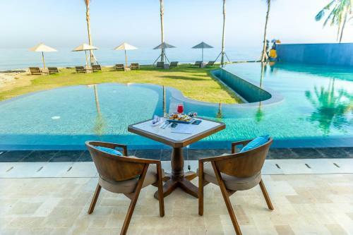 Hotel Kubu Beach Lovina