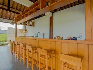 Hostal Reddoorz @ Nelayan Canggu