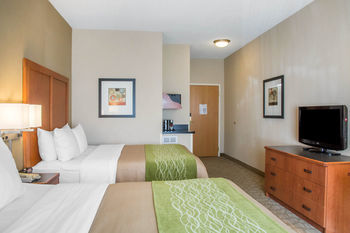 Hotel Comfort Inn & Suites