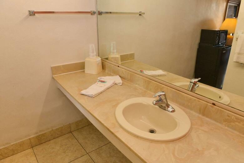 Motel Econo Lodge North