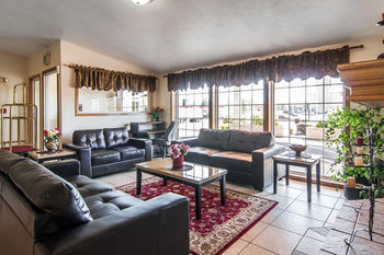 Hotel Quality Inn & Suites