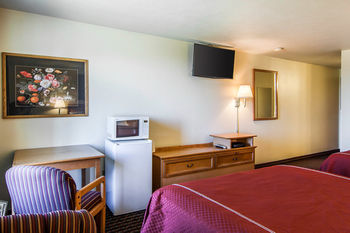 Hotel Quality Inn & Suites