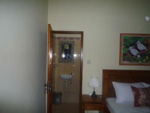 Hostal Shindu Home Stay