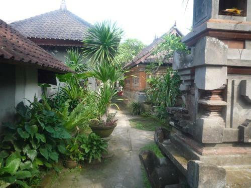Hostal Shindu Home Stay