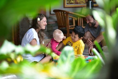 Hostal Shindu Home Stay