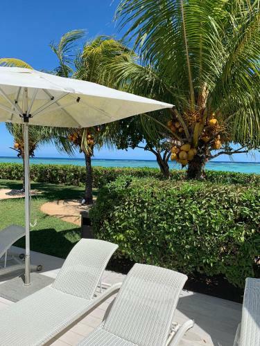 Apartamento Cap Ouest Beachfront Luxury Penthouse