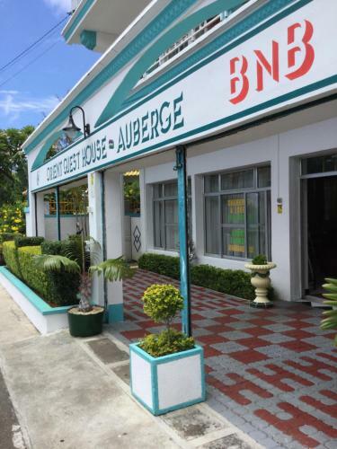 Hostal Orient Guesthouse Auberge