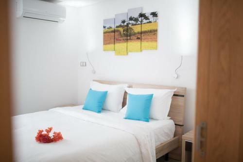 Hostal Toparadis Guest House