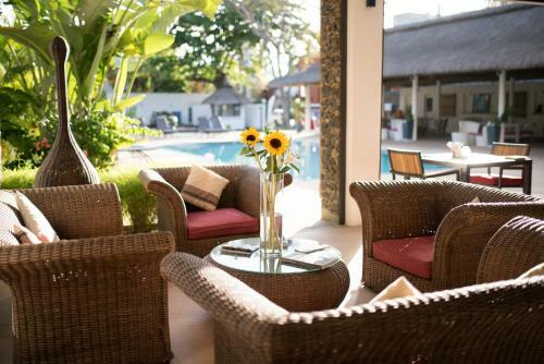 Hostal Toparadis Guest House