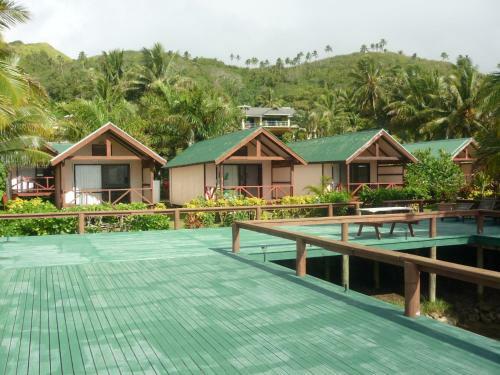 Villa Aroko Bungalows