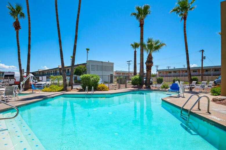 Hotel Red Roof Inn Tucson Downtown - University