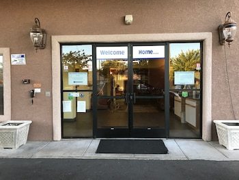Hotel Suburban Extended Stay