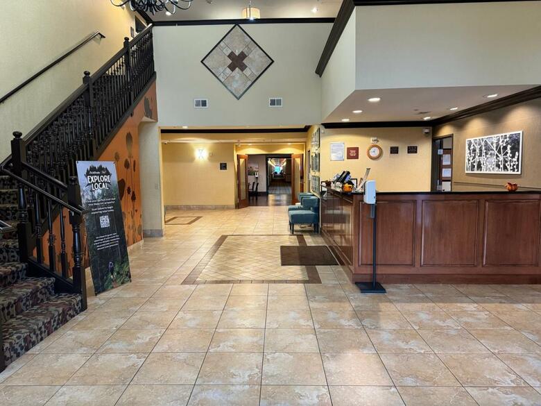 Hotel Sleep Inn & Suites