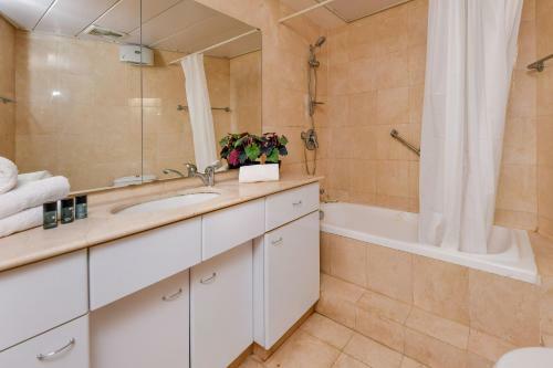 Sea N' Rent - Beachfront Apartments Tel Aviv