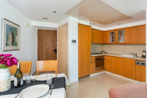 Sea N' Rent - Beachfront Apartments Tel Aviv