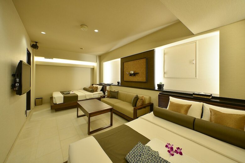 Hotel Aroma+ (adult Only)