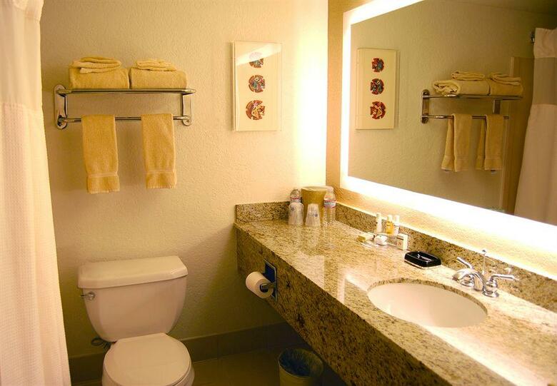 Best Western Plus Gateway Hotel Santa Monica