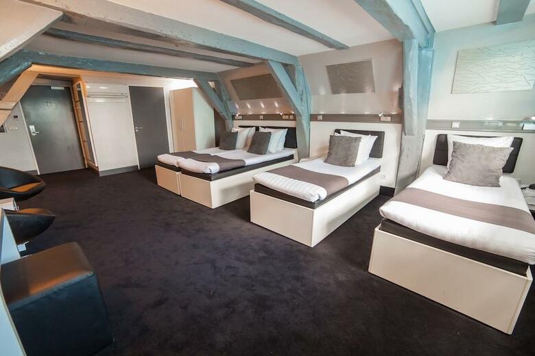 Hotel Cc