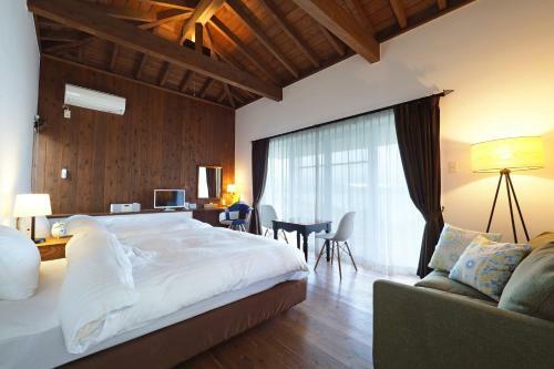 Villa & Hana Stay