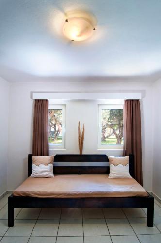 Hotel Ourania Apartments