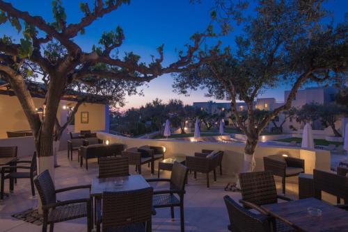 Hotel Ourania Apartments