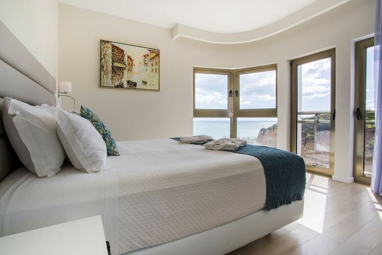 Hotel Carvi Beach