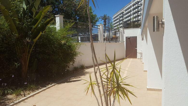 Hotel Carvi Beach