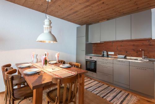 Apartamento Alpin Chalet Schr�cken