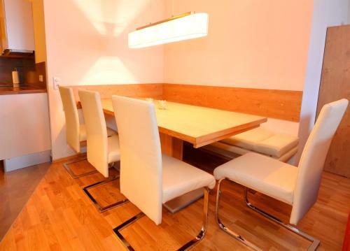 Select Apartments By Alpen Apartments