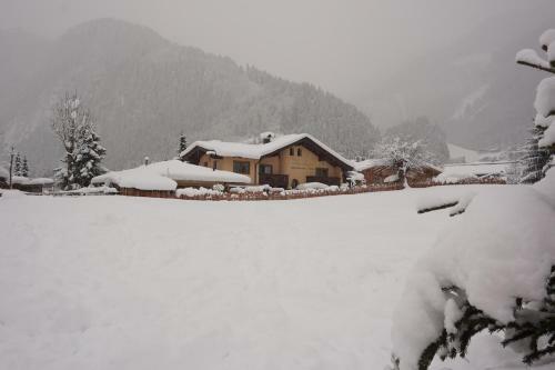 Apartamento Appartements Schneeberger