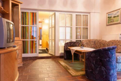 Hostal Hotel & Kurpension Weiss
