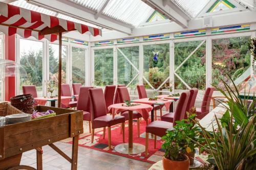 Hostal Hotel & Kurpension Weiss