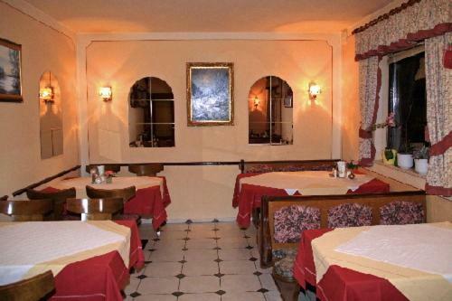 Hostal G�stehaus-pension Caroline