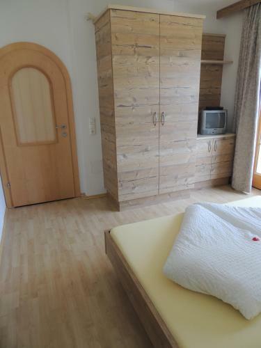 Apartamento H�us`l Am Ruan