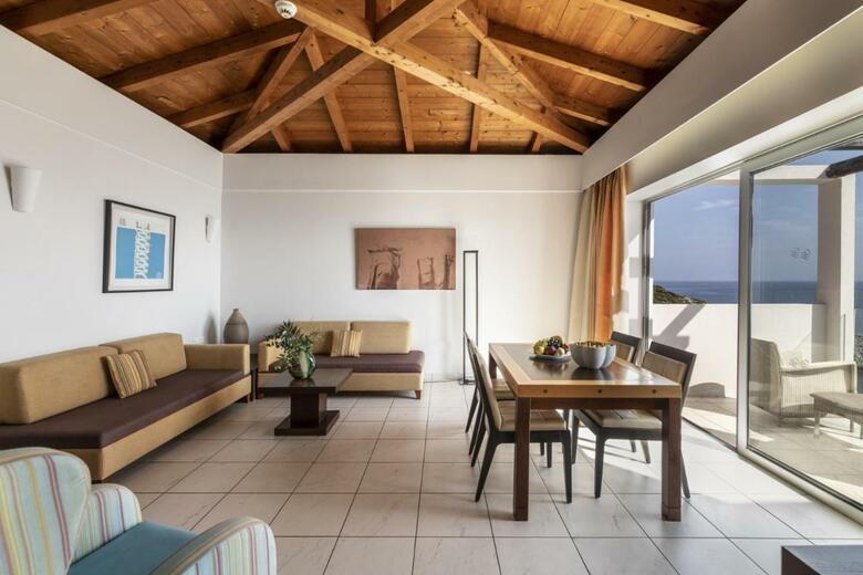 Hotel Apostolata Island Resort And Spa